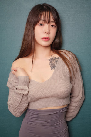 粗长巨龙挺进女帝后臀