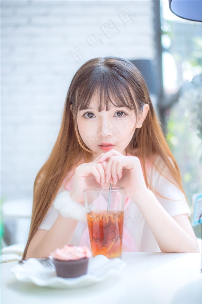 日本50部喷奶水A片成年