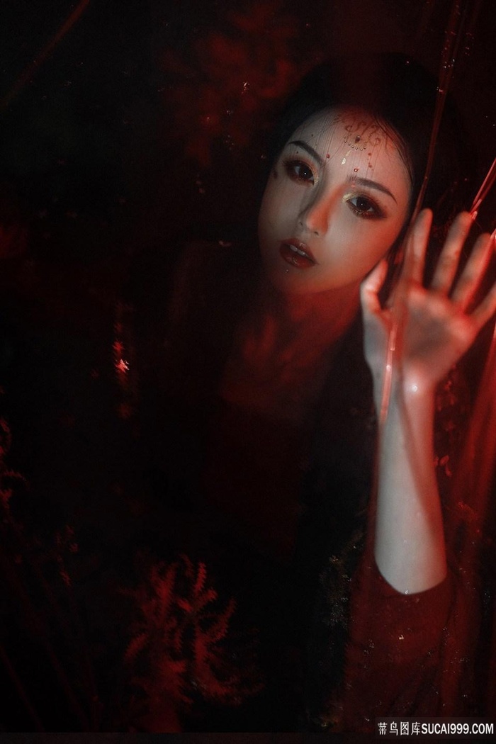 女子打架内裤被扯掉